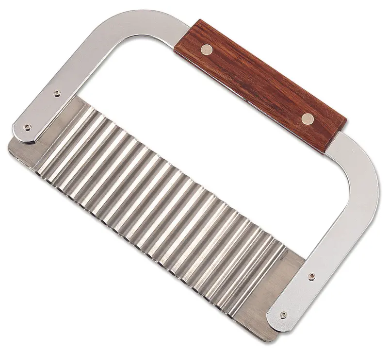 Browne Crinkle-Cut Vegetable Cutter With Natural Wood Handle 1