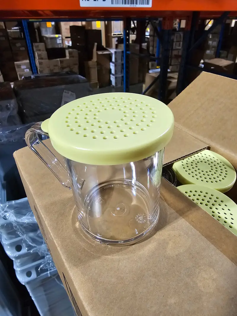 Cambro Clear Shaker And Dredger With Yellow Lid – Final Sale 1