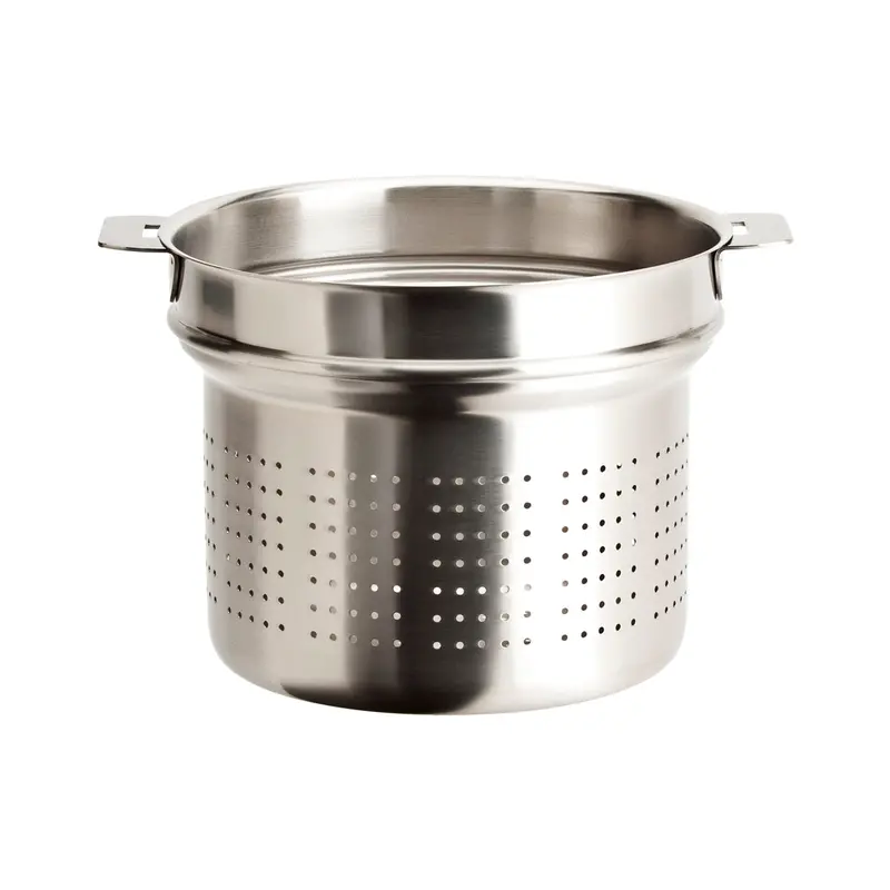 Cristel Strate 5-Quart Removable-Handle Pasta Basket 1