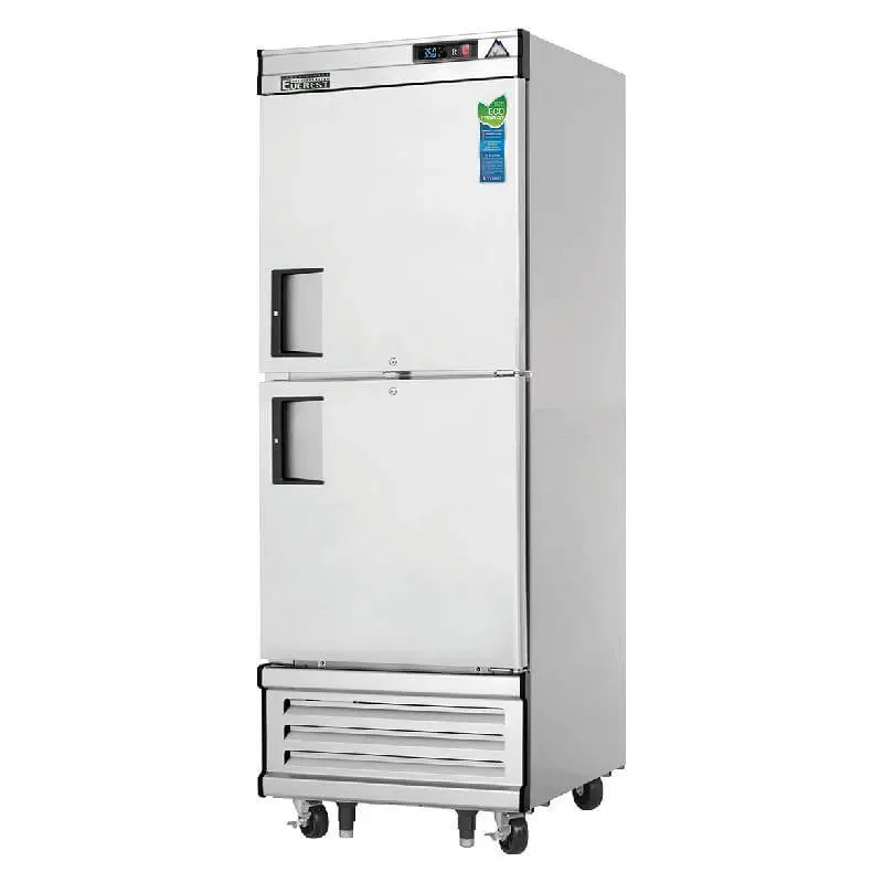 Everest Ebwrfh2 Dual-Door Reach-In Refrigerator/Freezer – 29", 22 Cu. Ft., Compact Design 1