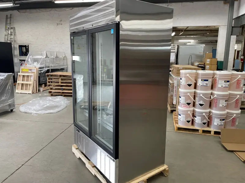 Habco Se46Hcsxg Dependable Series 46 Cu. Ft. Refrigerator – Double Glass Doors, Scratch & Dent 1
