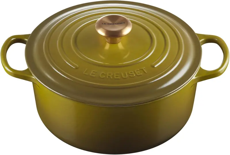 Le Creuset Signature Round Dutch Oven – 5.5-Quart With Gold Knob In Olive 1
