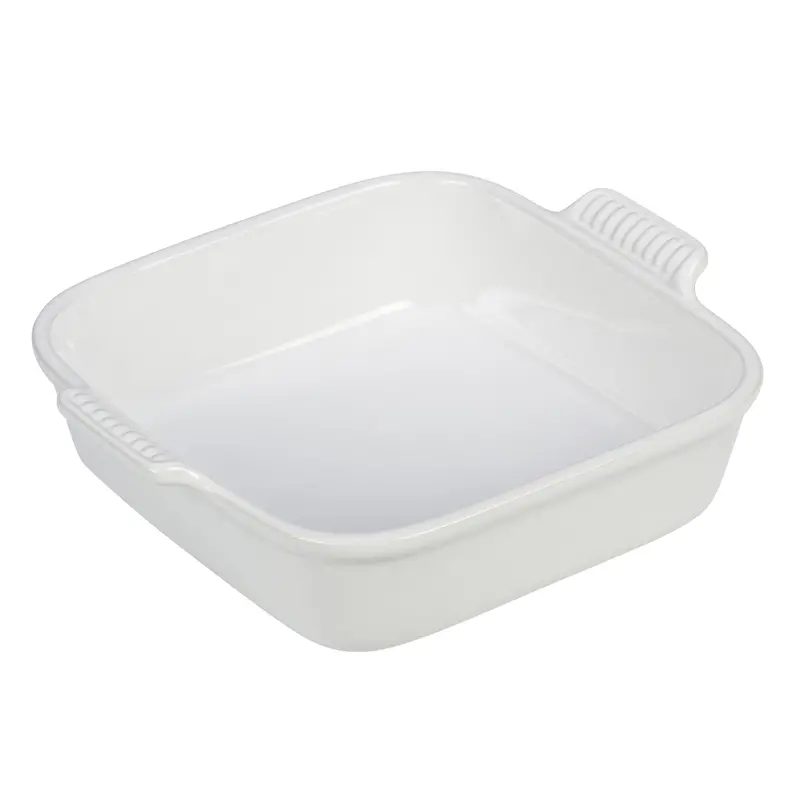 Le Creuset White Heritage Square Casserole – 3-Quart, 9" 1