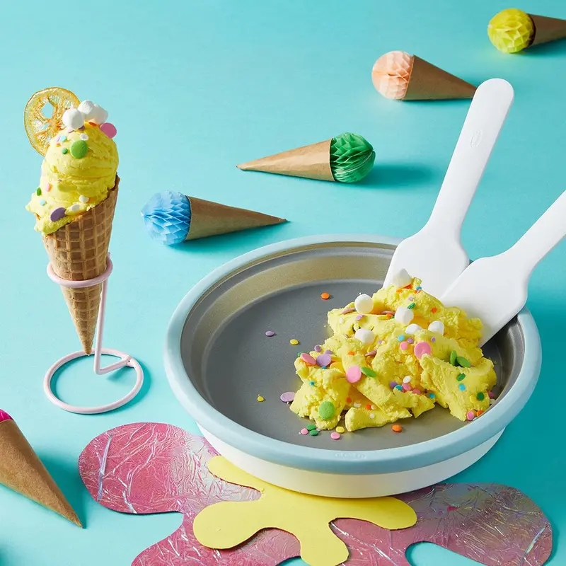 Manual Ice Cream Maker For Homemade Frozen Treats 1