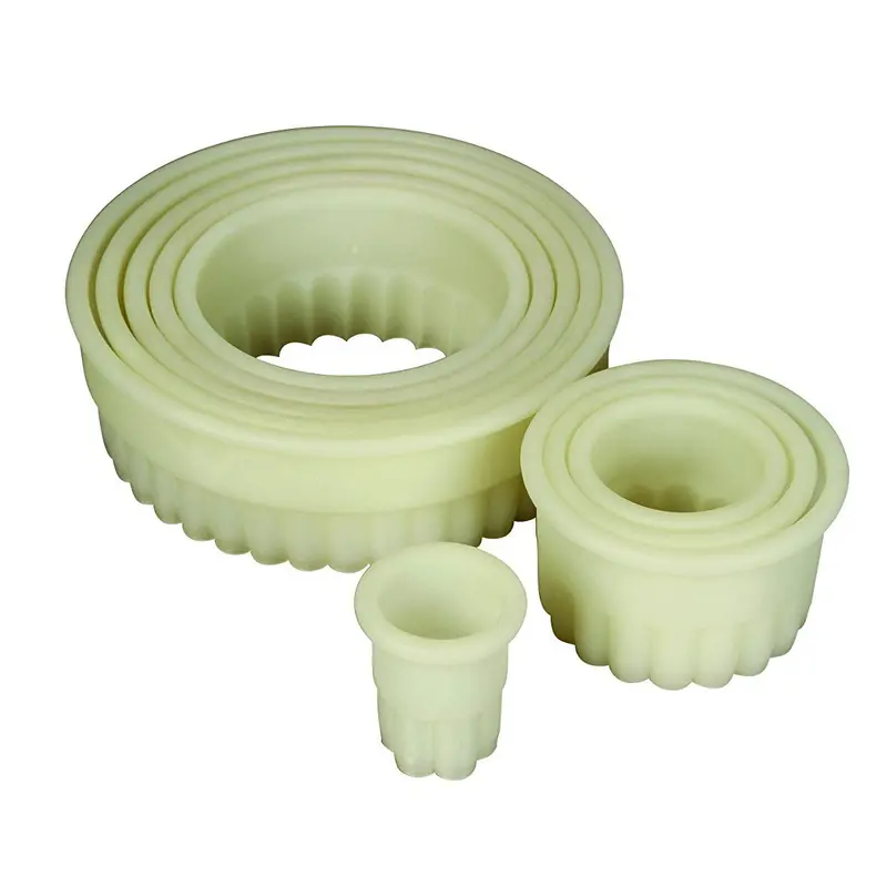 Mercer M35501 Fluted Dough And Cookie Cutter Set – 9-Piece Professional Kit 1