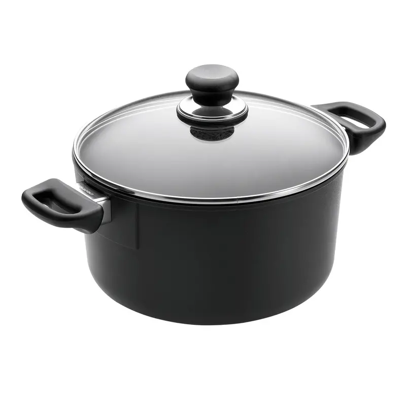 Scanpan Classic 7-Quart Enameled Cast Iron Covered Dutch Oven 1