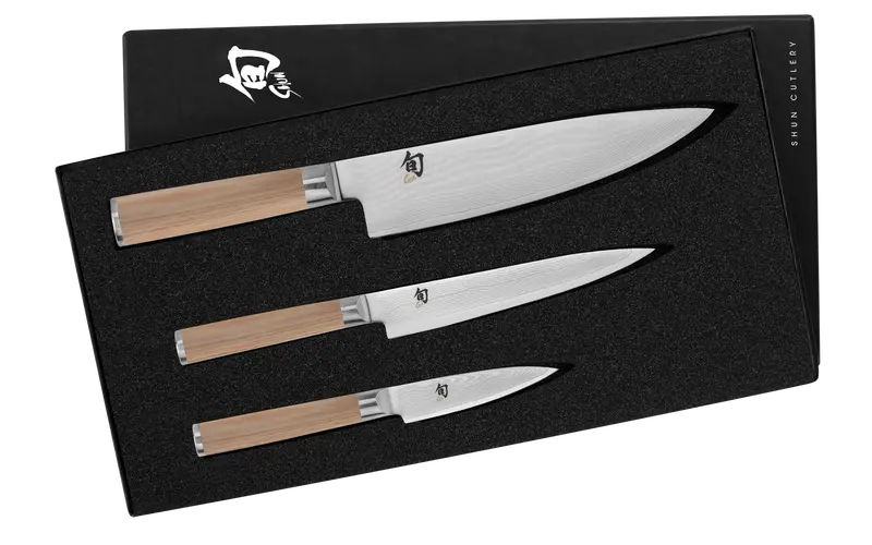 Shun Classic Blonde 3-Piece Starter Knife Set – Ergonomic Flat Design 1