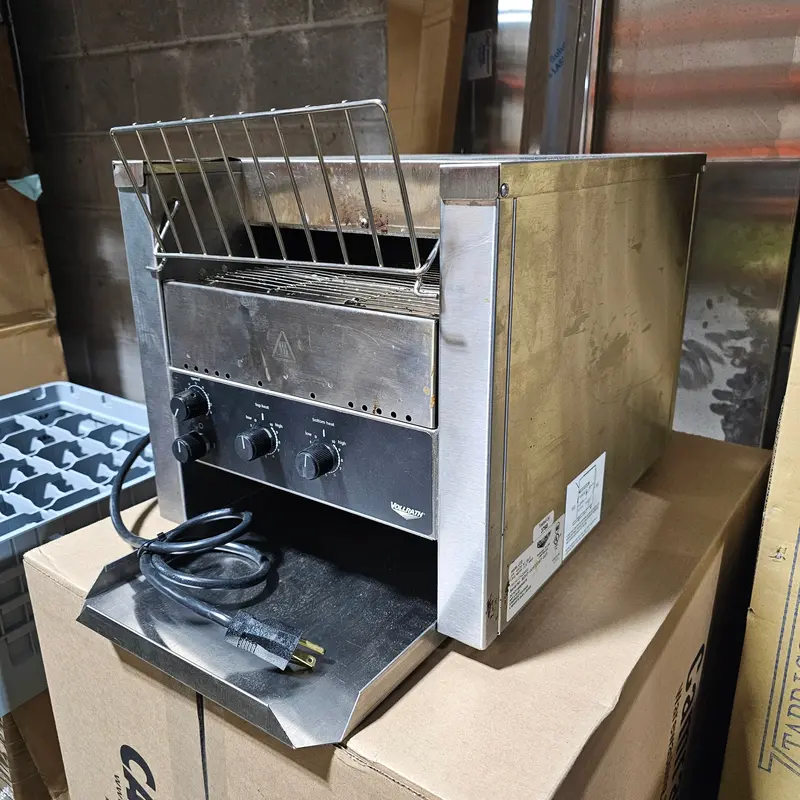 Vollrath Ct4-208800 Jt2 Conveyor Toaster – 2800W, 208V – Scratch & Dent Unit 1 – Final Sale 1